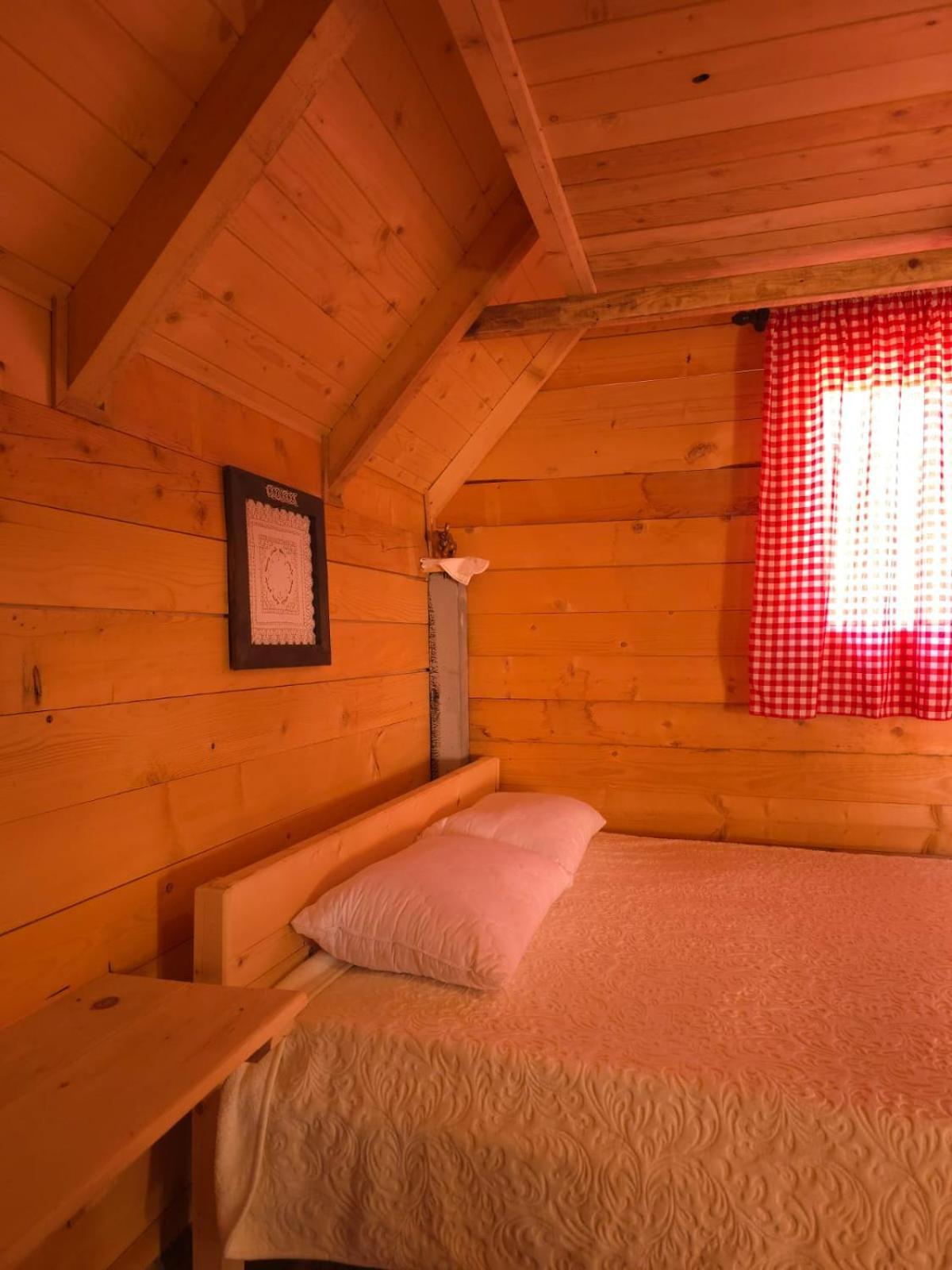 Ethno Star Bojovic Guest House Gusinje Exterior photo